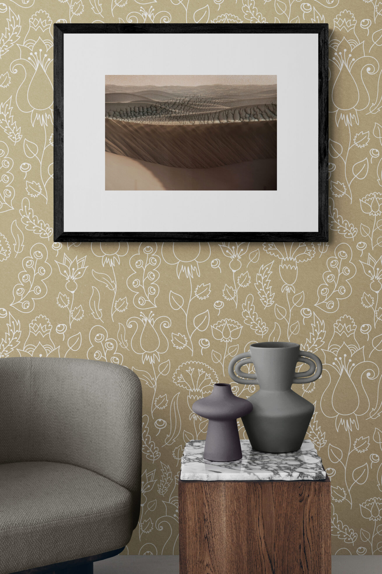 46 #comfy-chair-next-to-ceramic-vases