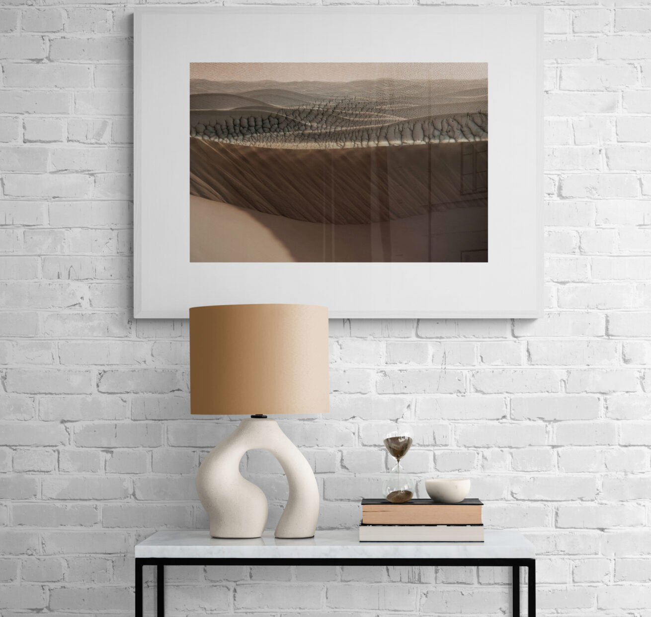 46 table-with-hourglass-and-fancy-lamp